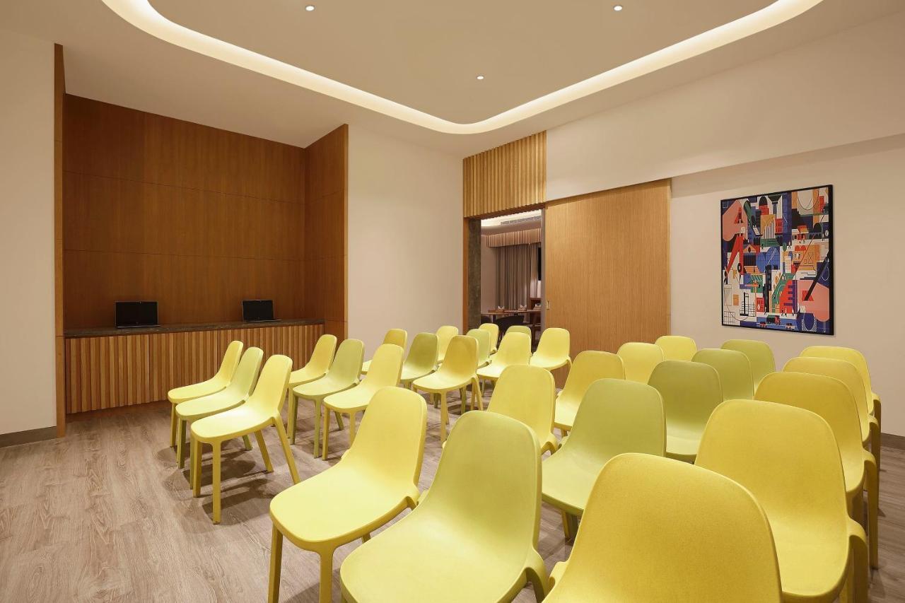 Holiday Inn Express Hyderabad Hitec City By Ihg מראה חיצוני תמונה