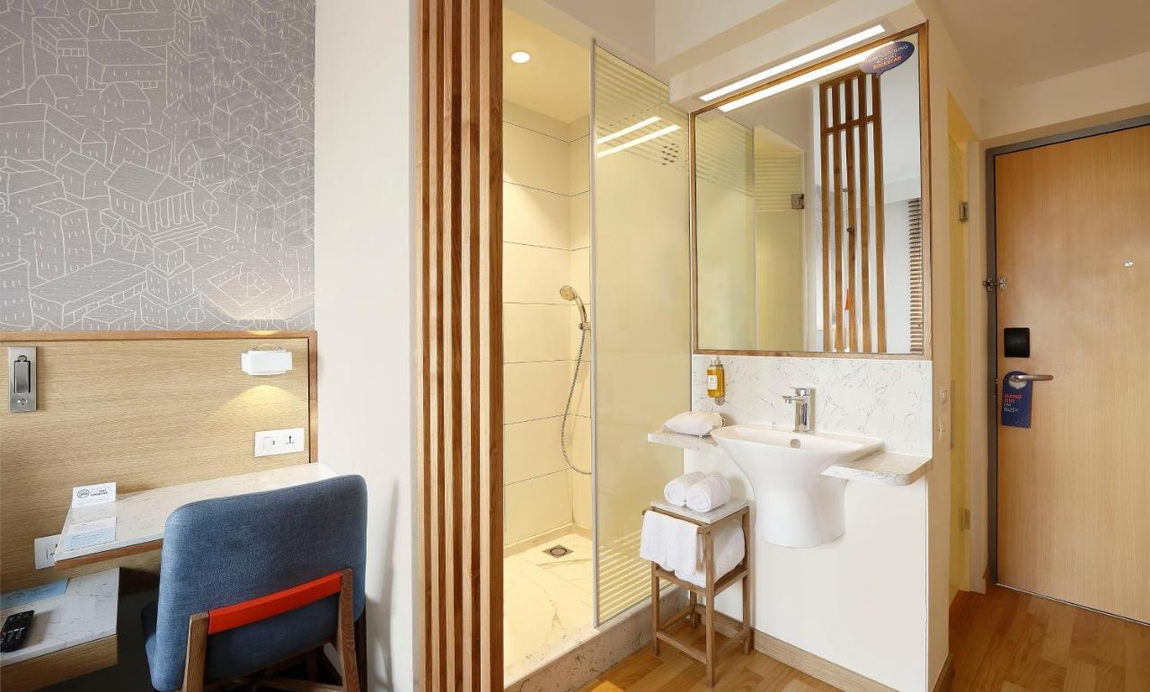 Holiday Inn Express Hyderabad Hitec City By Ihg מראה חיצוני תמונה
